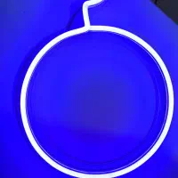 چراغ نئونی دیواری طرح چوب لباسی