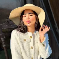 کت مجلسی|لباس|تهران, آسمان|دیوار