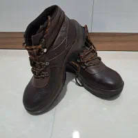 کفش ایمنی وکوهنوردی|کیف، کفش، کمربند|بروجرد, |دیوار