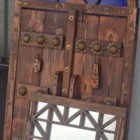 درب و آینه دکوری چوبی نراد