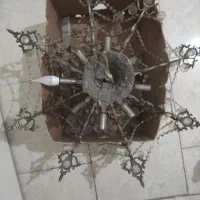 لوستر هشت شاخه برنزی کیلویی نیست