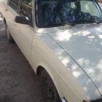 پیکان۸۳ کم کار