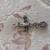 پلاک گردنبند معاوضه هم دارم