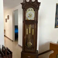 ساعت ایستاده چوبی