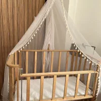 تخت کنار مادر نوزاد تا ۲سال