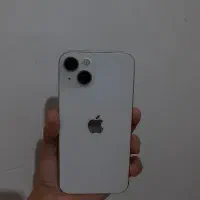 ایفون ۱۳ نرمال در حد و تمیز ، بدون خط و خش