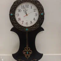 ساعت دیواری کاملا سالم