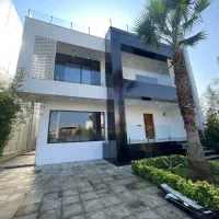 فروش-ویلاتریبلکس-300-متری-سنددار