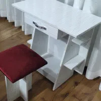 میز تحریر و خیاطی