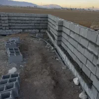 استای بنا  هستم انجام  کار های ساختمانی