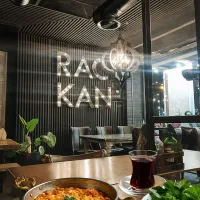 کار در کافه رستوران (سالن کار،پیتزا زن،ظرفشور)