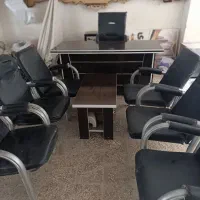 میز و صندلی اداری و دفتری