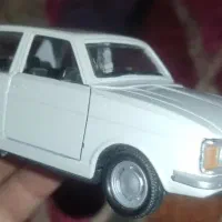 ماکت پیکان سفید فلزی