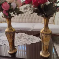 یک جفت گلدان برنز