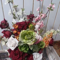 گلدان چوبی همراه با گلهای مصنوعی|گل مصنوعی|اهواز, پادادشهر|دیوار