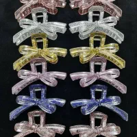 کلیپس پاپیون و گردنبند جفتی