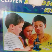 میکروسکوپ دانش آموزی