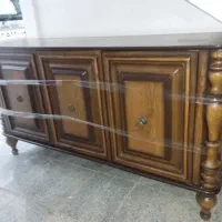 کنسول چوبی کلاسیک