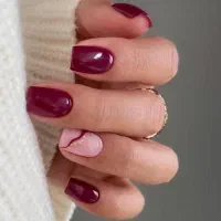 کاشت تخصصی ناخن با تخفیف ویژه