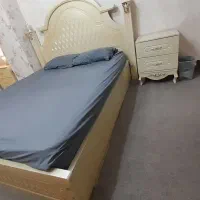 سرویس خواب دو نفره بهمراه میز آرایش آینه و پاتختی|تخت و سرویس خواب|تهران, شهرک هما|دیوار
