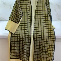 مانتو|لباس|قم, باغ کرباسی|دیوار