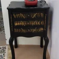 میز تلفن به همراه تلفن