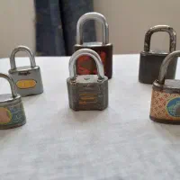 تعدادی قفل های کلکسیونی|کلکسیون اشیاء عتیقه|بجنورد, |دیوار