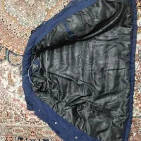 کاپشن|لباس|مشهد, سجادیه|دیوار