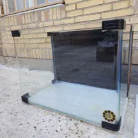 دو عدد اکواریوم شیشه خم شرکتی