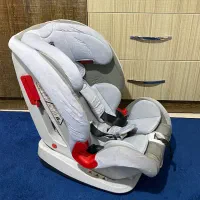 صندلی ماشین کودک