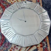 ساعت دیواری