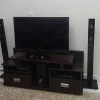 تلویزیون LED سامسونگ ۴۰ اینچ دارای پایه رومیزی|تلویزیون و پروژکتور|تهران, تهرانپارس شرقی|دیوار