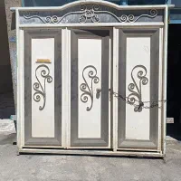 درب حیاطی سه لنگه