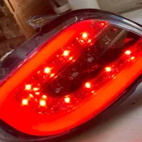 چراغ عقب مولتی کالر ۲۰۶وچراغ جلو تو مشکی|قطعات یدکی و لوازم جانبی|رشت, کوی حسینی|دیوار