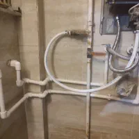 نصب وتعمیرابگرمکن دیواری شیرالات پمپ ولوله کشی