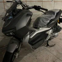 کویر AGV مدل 1402 صفر  کیلومتر