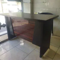 فروش میز و صندلی و صندوق محل کار