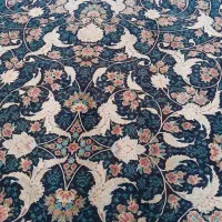 فرش زمینه سورمه ای زیر قیمت