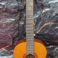 گیتار یاماها c40