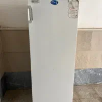 یخچال آزمایش