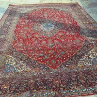 باسلام.فرش دست بافت قدیمی ولی کمی خرابی دارد|فرش|اصفهان, براآن شمالی|دیوار