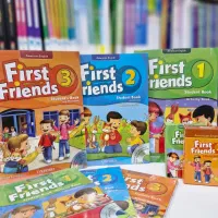 کتاب زبان first friend و فلش کارت فرست فرندز