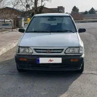 هاچ‌بک کره ای ۷۶