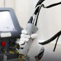 کلینیک لیزر مو الکس کندلا پونک اشرفی اصفهانی