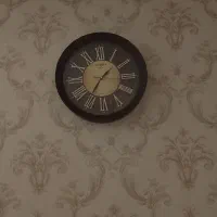 ساعت دیواری