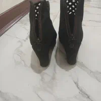 نیم بوت سایز 40|کیف، کفش، کمربند|پرند, فاز ۵|دیوار