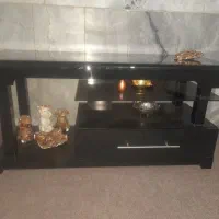 میزتلویزیون بزرگ