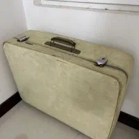 چمدون قدیمی