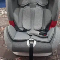 صندلی ماشین کودک فقط یکبار استفاده شده