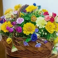 پرده و فرش و یک سری وسایل با قیمت استثنایی